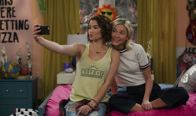 Alexa và Katie (Phần 3) - Alexa & Katie (Season 3)