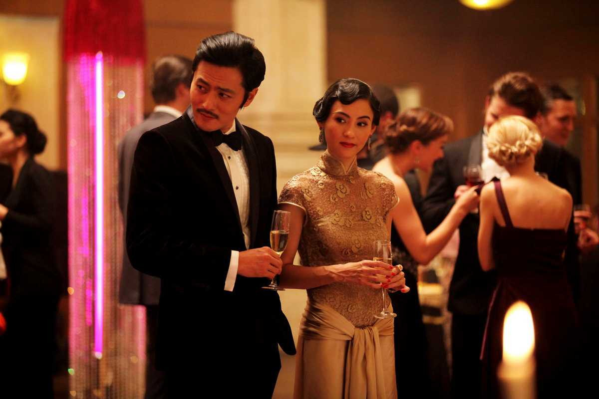 Mối Quan Hệ Nguy Hiểm (2012) - Dangerous Liaisons